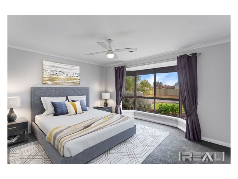 16 McLean Court, Andrews Farm SA 5114