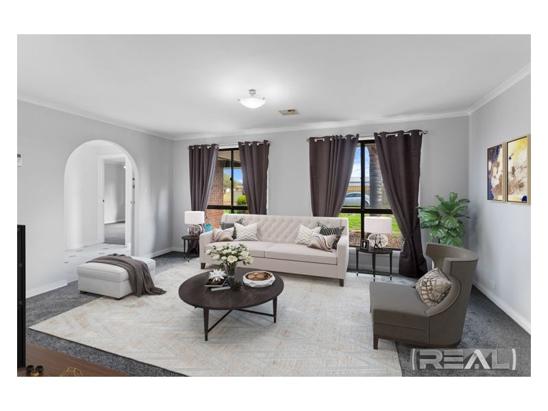 16 McLean Court, Andrews Farm SA 5114