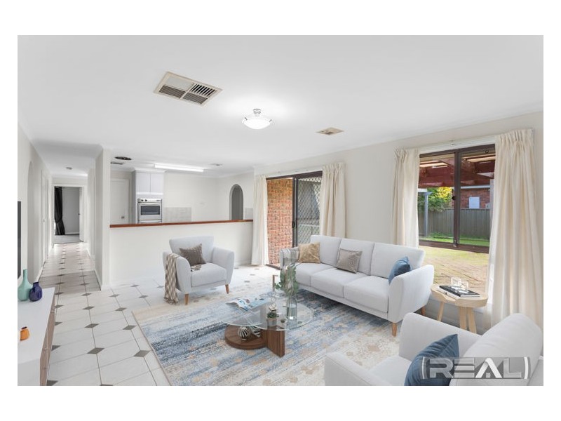 16 McLean Court, Andrews Farm SA 5114