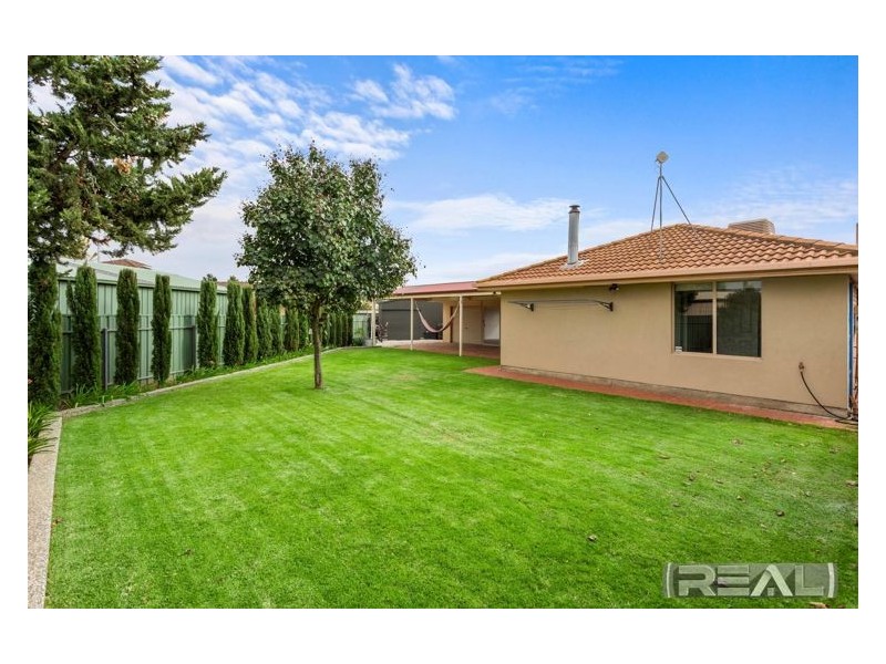 8 Willowbrook Boulevard, Paralowie SA 5108