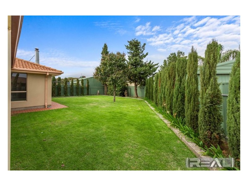 8 Willowbrook Boulevard, Paralowie SA 5108