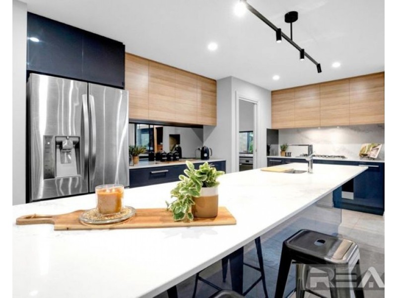 50 Greenslade Boulevard, Evanston South SA 5116