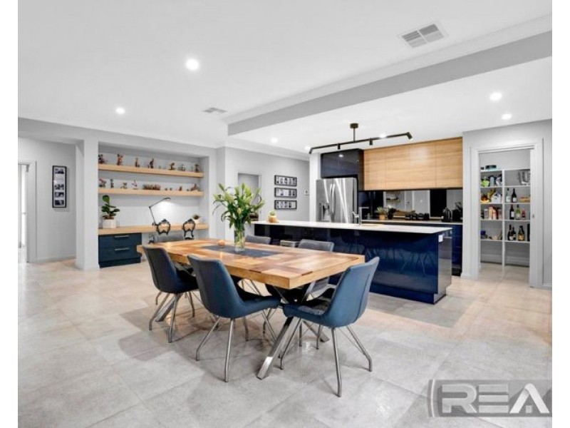 50 Greenslade Boulevard, Evanston South SA 5116