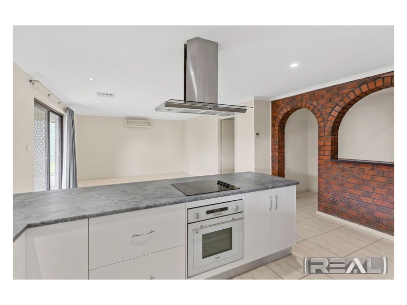 19 Alabar Crescent, Globe Derby Park SA 5110