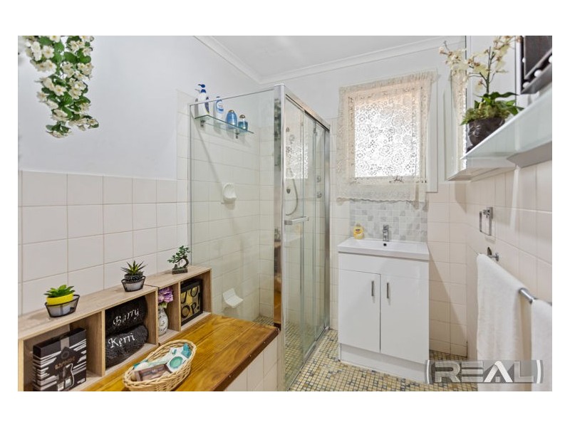 10 Glenora Drive, Ingle Farm SA 5098