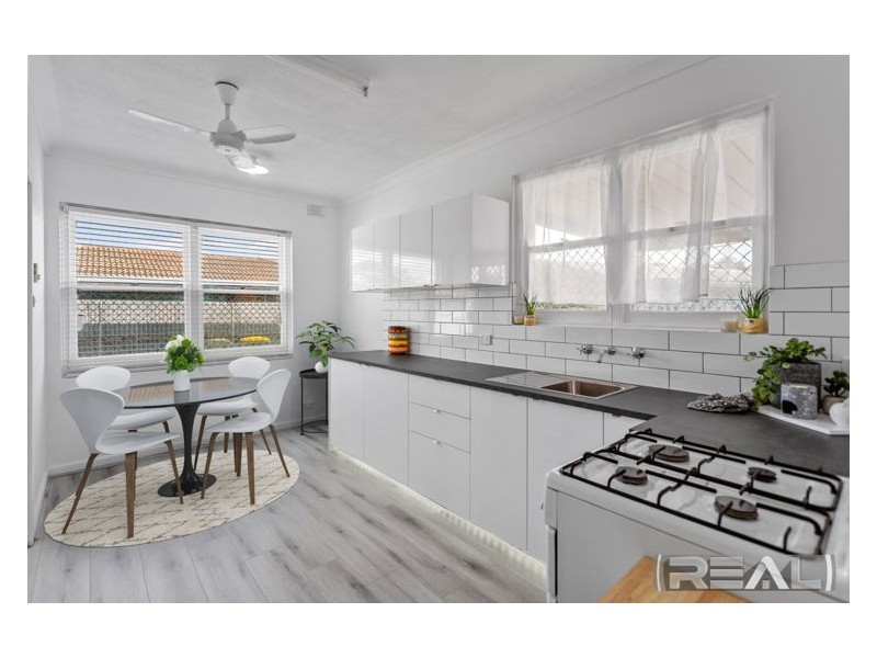 49 The Strand, Brahma Lodge SA 5109