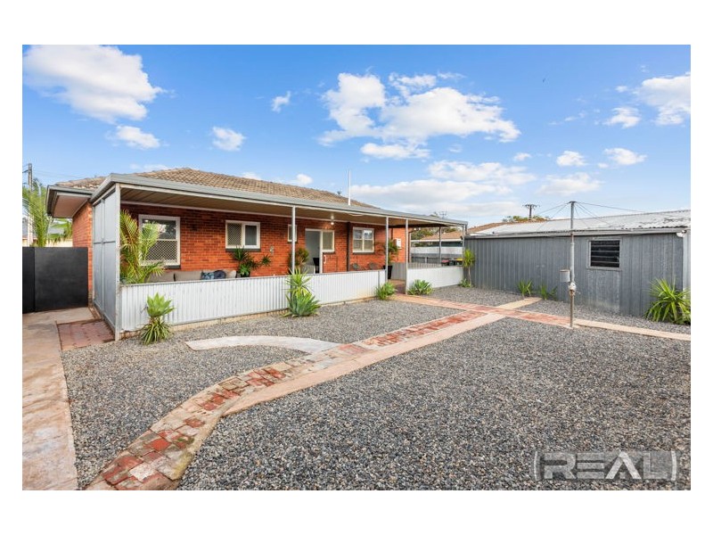 49 The Strand, Brahma Lodge SA 5109