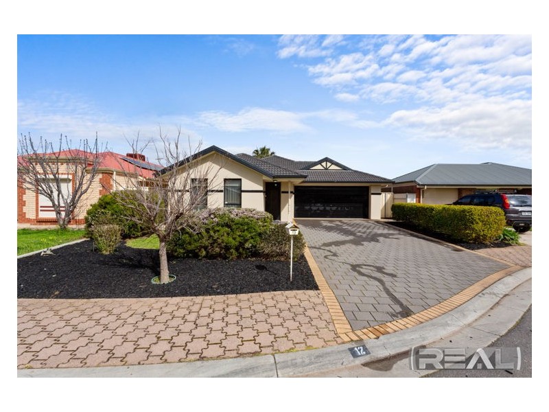 12 Hampshire Street, Burton SA 5110