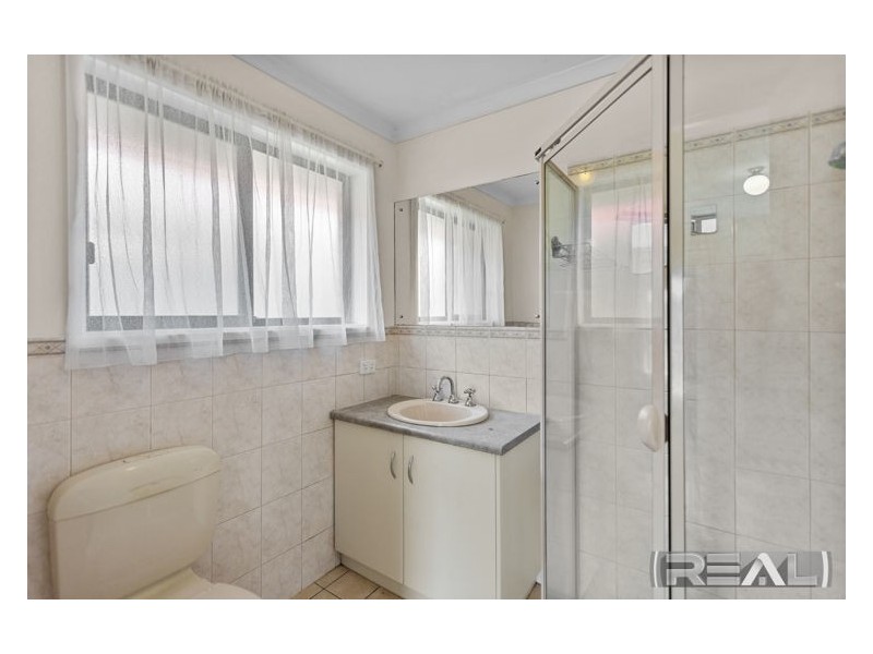 12 Hampshire Street, Burton SA 5110