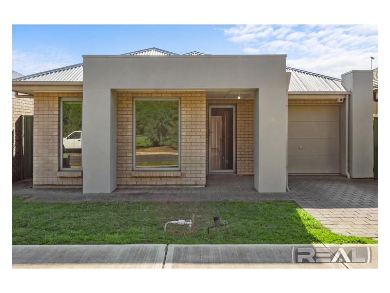 13 Greentree Boulevard, Paralowie SA 5108