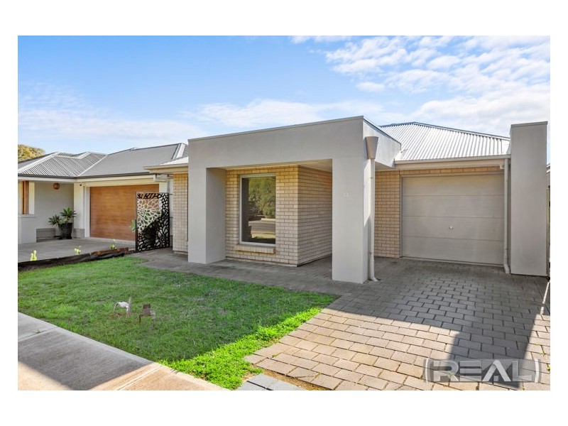 13 Greentree Boulevard, Paralowie SA 5108