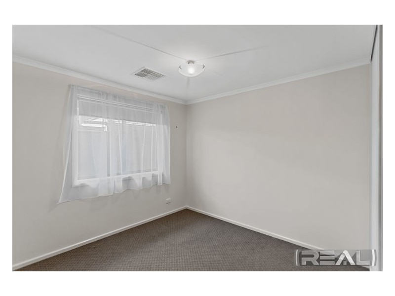 31 Wattle Crescent, Munno Para West SA 5115