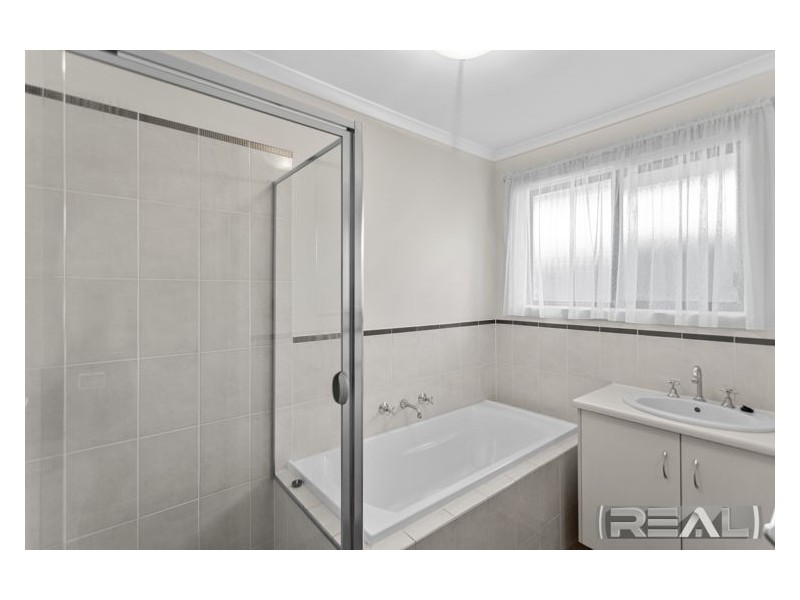 31 Wattle Crescent, Munno Para West SA 5115