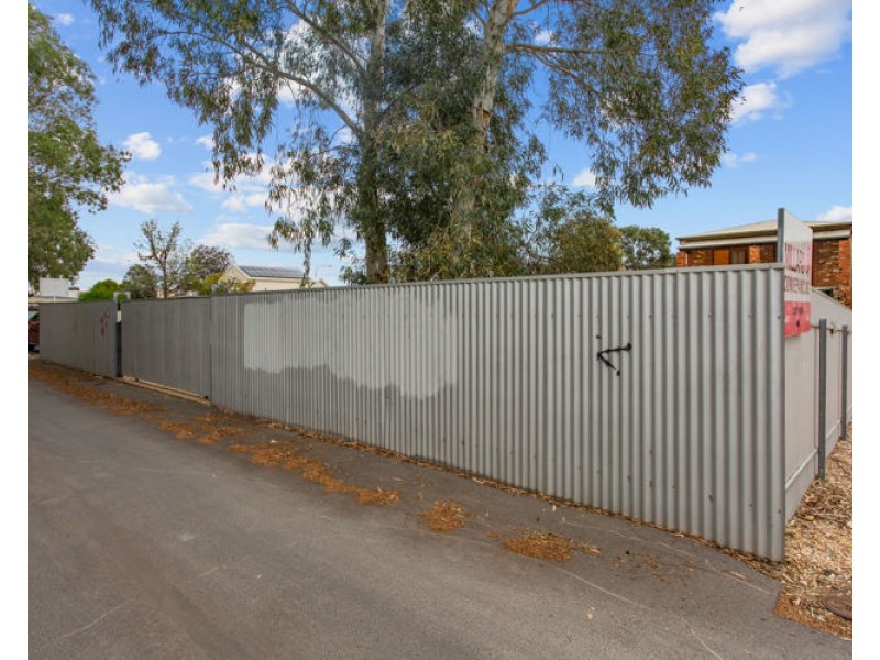20A & B Adelaide Road, Gawler South SA 5118