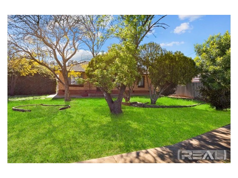 32 Counter Road, Elizabeth Downs SA 5113