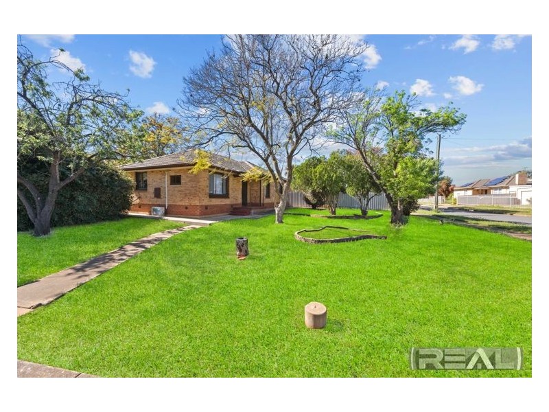 32 Counter Road, Elizabeth Downs SA 5113