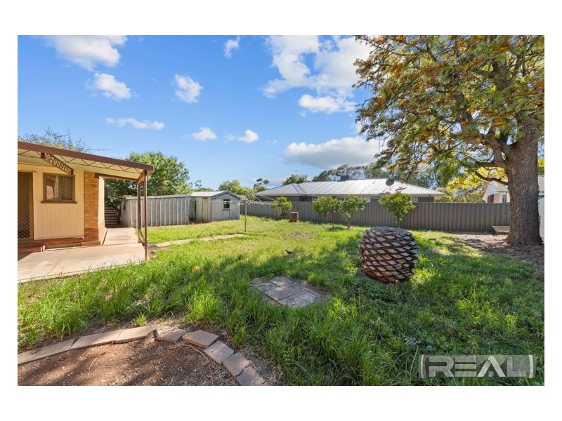 32 Counter Road, Elizabeth Downs SA 5113