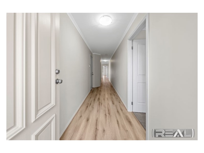 21 Antonio Street, Huntfield Heights SA 5163