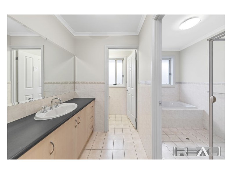 21 Antonio Street, Huntfield Heights SA 5163