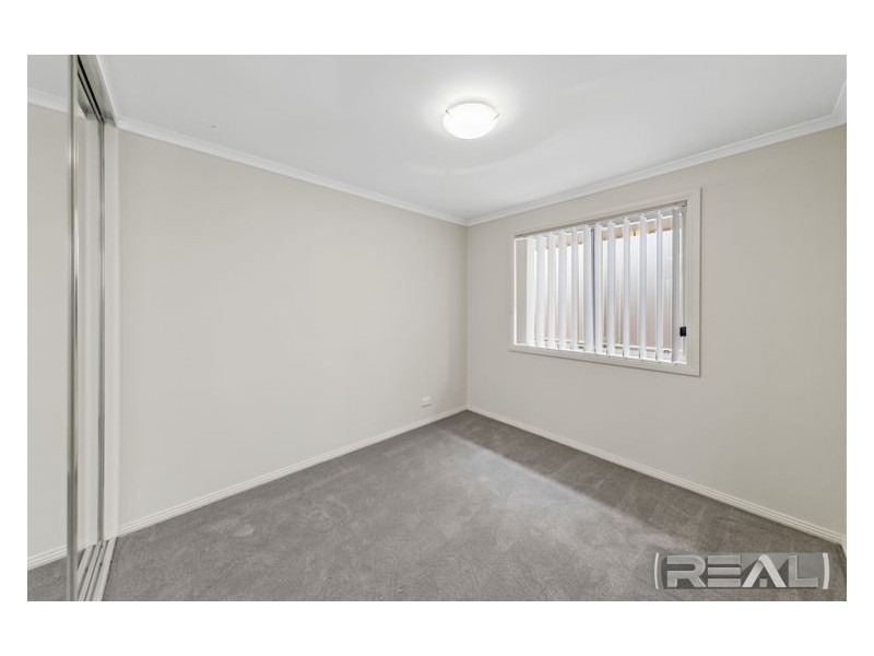 21 Antonio Street, Huntfield Heights SA 5163