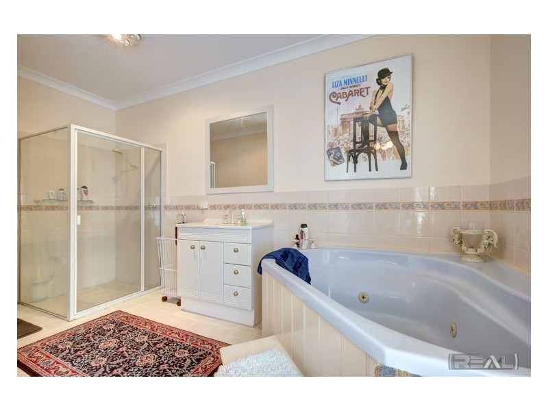 1 McLaren Street, Mannum SA 5238