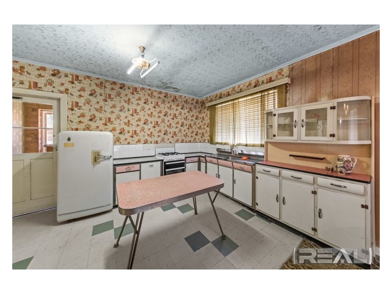 61 Wyatt Road, Parafield Gardens SA 5107