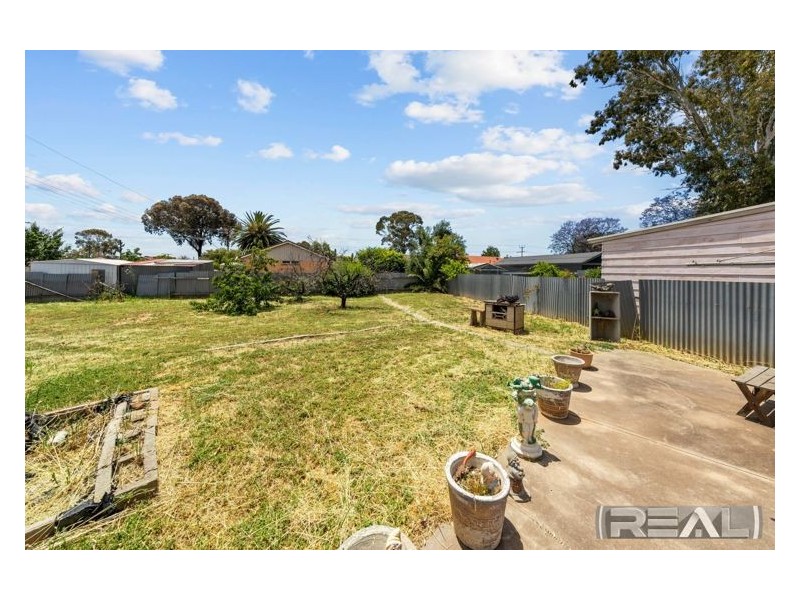 61 Wyatt Road, Parafield Gardens SA 5107