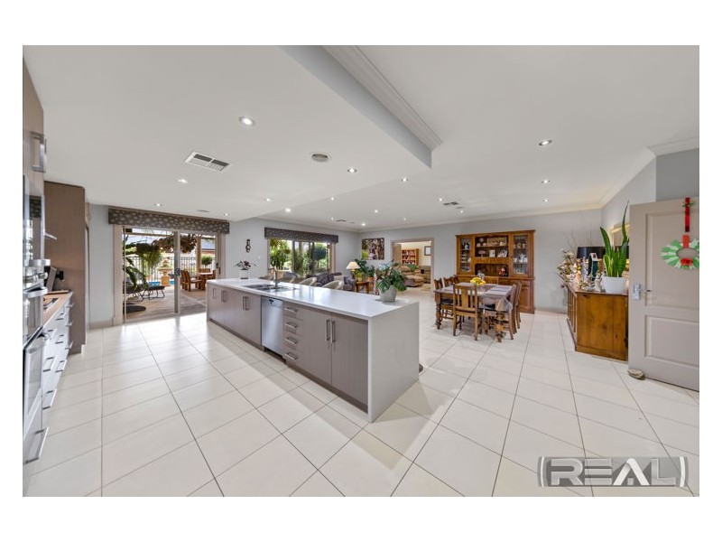 21 Davalan Drive, Munno Para West SA 5115