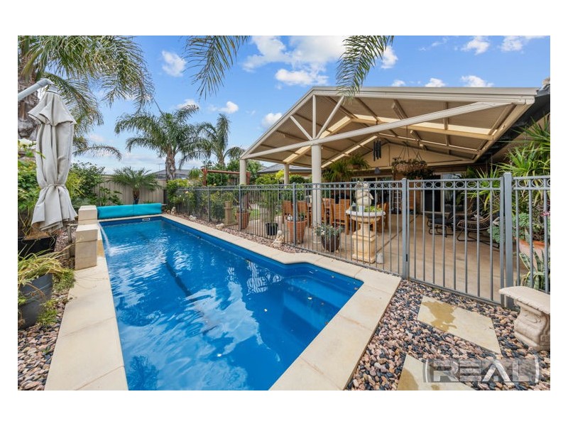 21 Davalan Drive, Munno Para West SA 5115