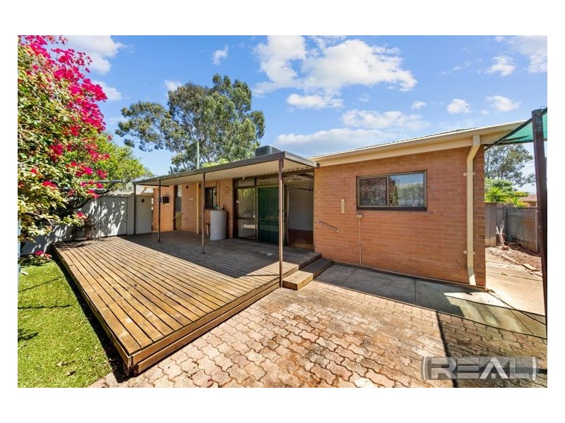12 Beaminster Road, Elizabeth Park SA 5113
