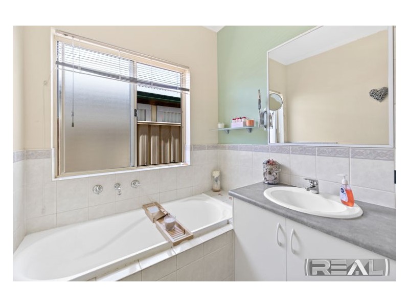 10 Koala Crescent, Paralowie SA 5108