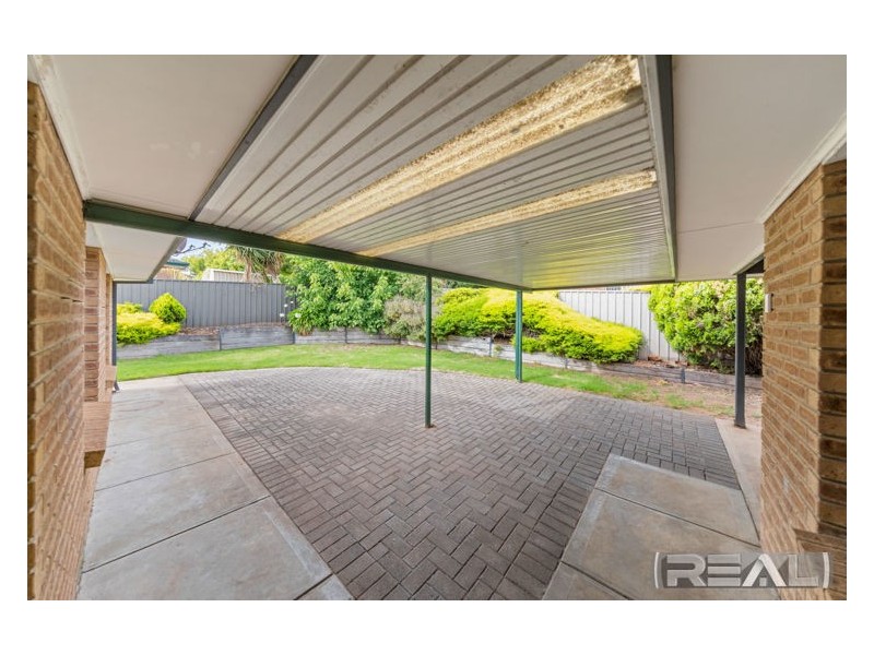 21 Young Street, Sheidow Park SA 5158