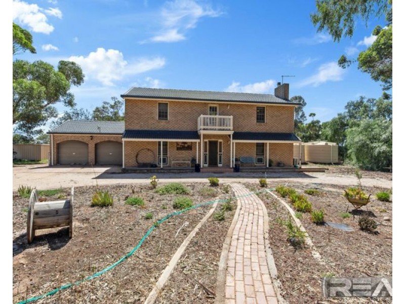 595 Paddys Bridge Road, Redbanks SA 5502