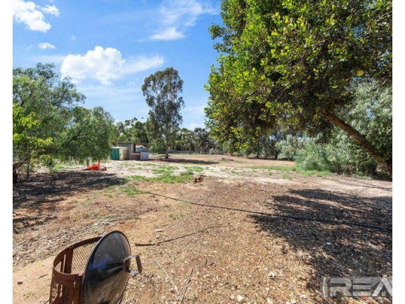 595 Paddys Bridge Road, Redbanks SA 5502