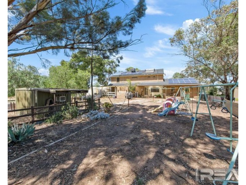 595 Paddys Bridge Road, Redbanks SA 5502