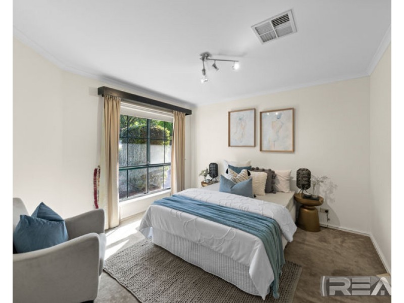 6 Sandra Hennig Court, Greenwith SA 5125