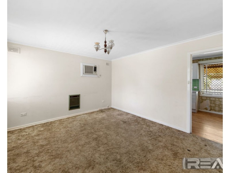 52 Marcian Avenue, Elizabeth Downs SA 5113