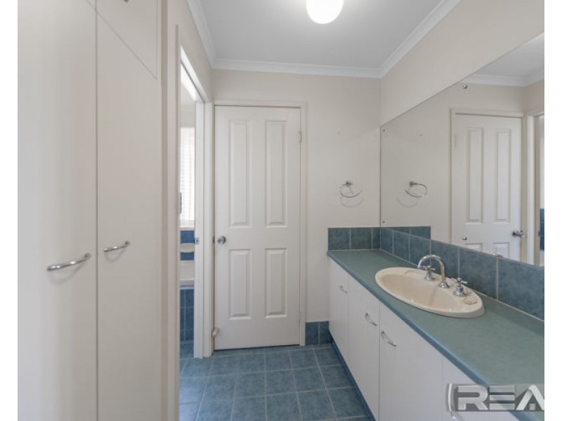 105 Highfield Drive, Hillbank SA 5112