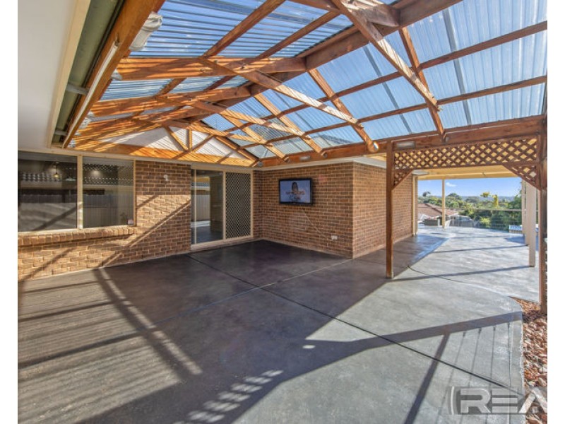 105 Highfield Drive, Hillbank SA 5112