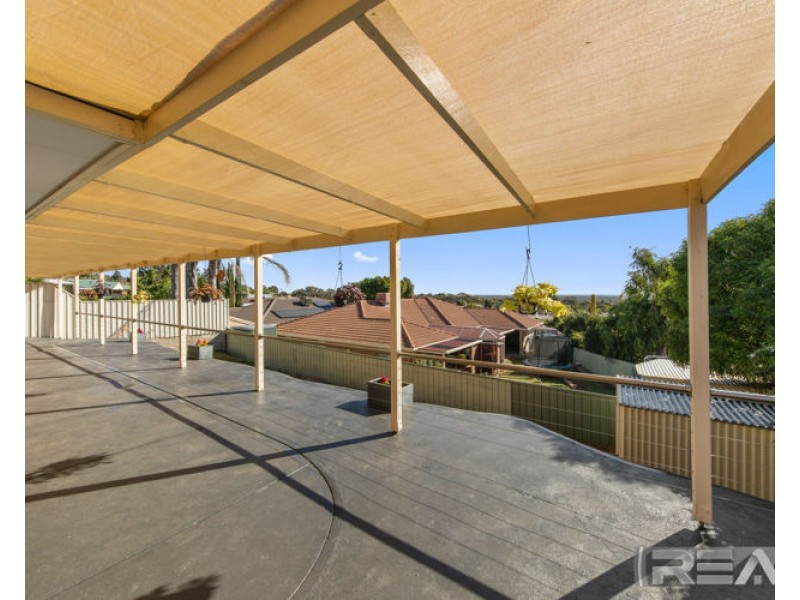 105 Highfield Drive, Hillbank SA 5112