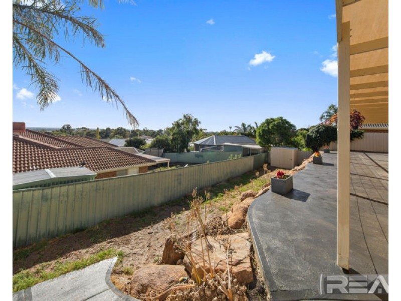 105 Highfield Drive, Hillbank SA 5112