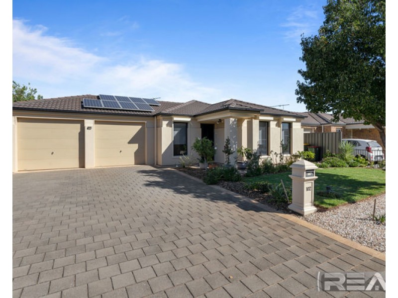 102 Lakeside Drive, Andrews Farm SA 5114