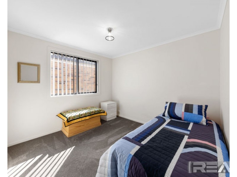 102 Lakeside Drive, Andrews Farm SA 5114