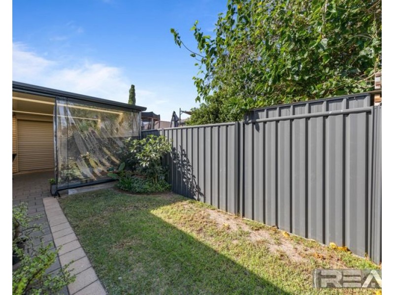 102 Lakeside Drive, Andrews Farm SA 5114