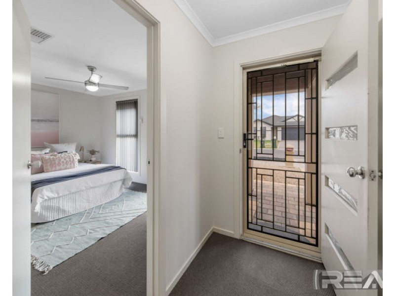 6 Sittella Avenue, Burton SA 5110