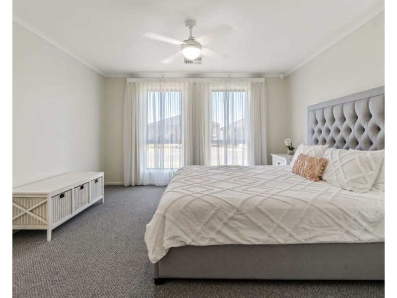 7 Gravity Grove, Munno Para West SA 5115