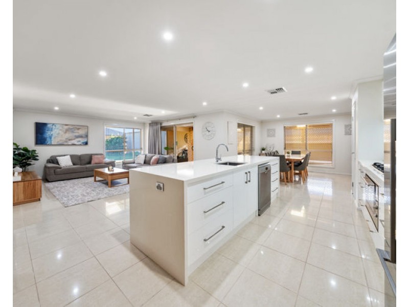 7 Gravity Grove, Munno Para West SA 5115
