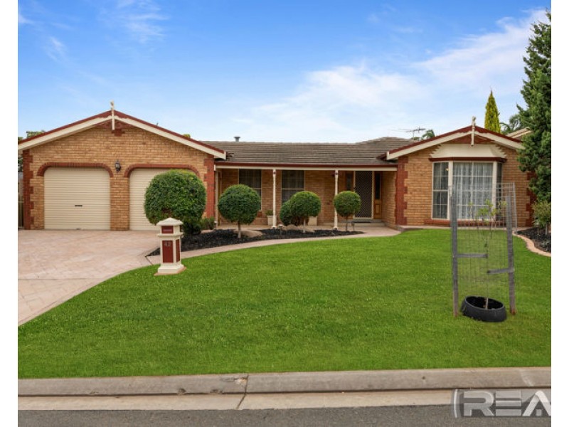 42 Hedgerow Drive, Gulfview Heights SA 5096