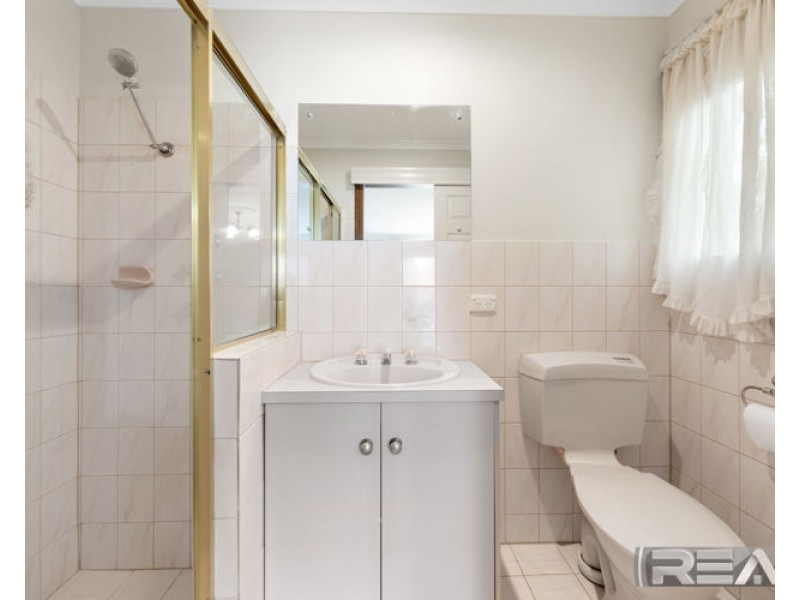 42 Hedgerow Drive, Gulfview Heights SA 5096