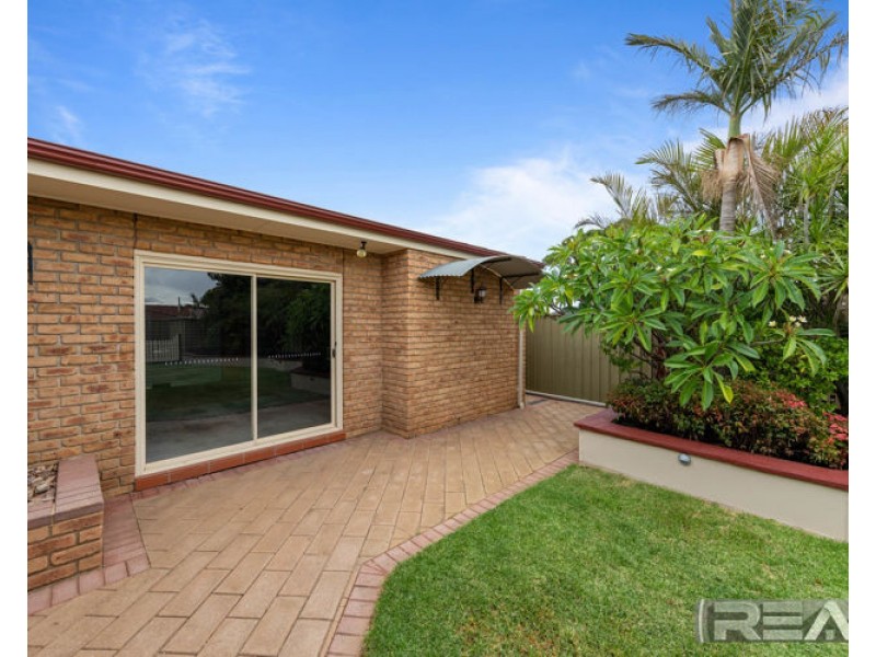 42 Hedgerow Drive, Gulfview Heights SA 5096